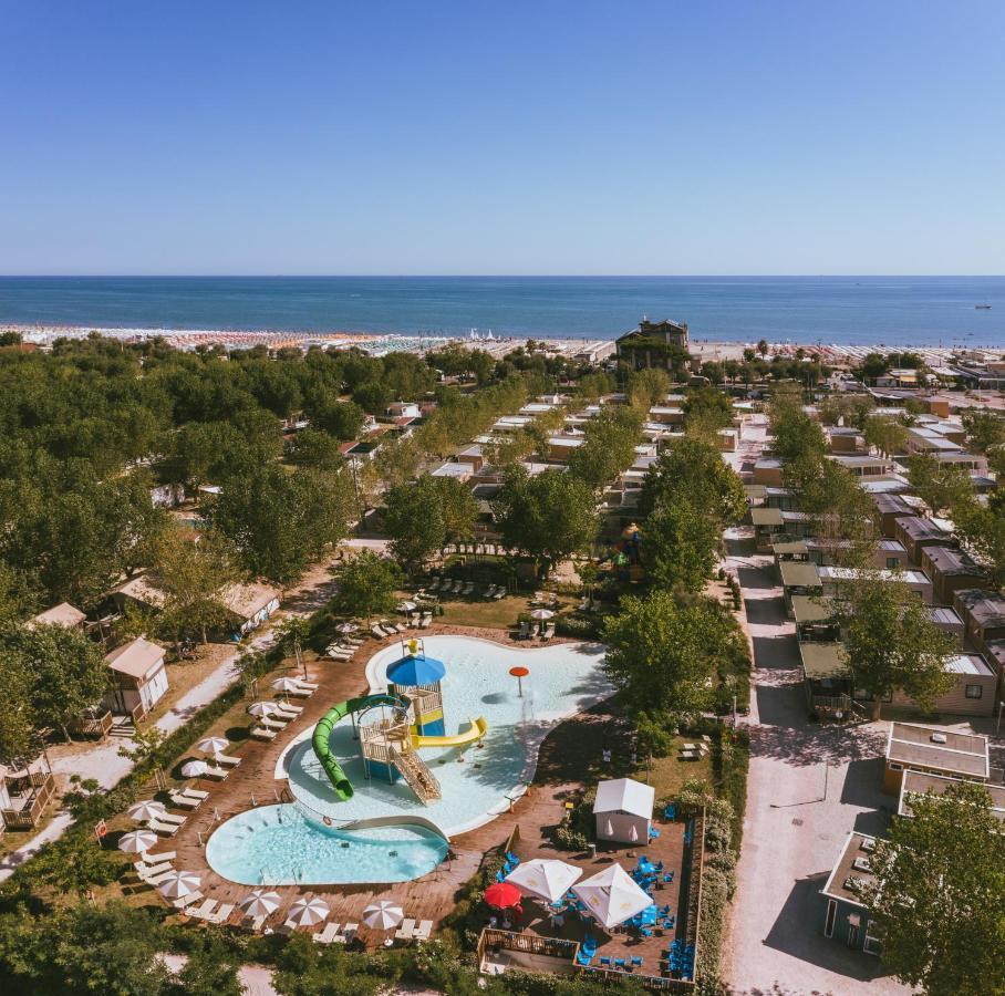 Club Del Sole Romagna Family Resort Riccione Zewnętrze zdjęcie