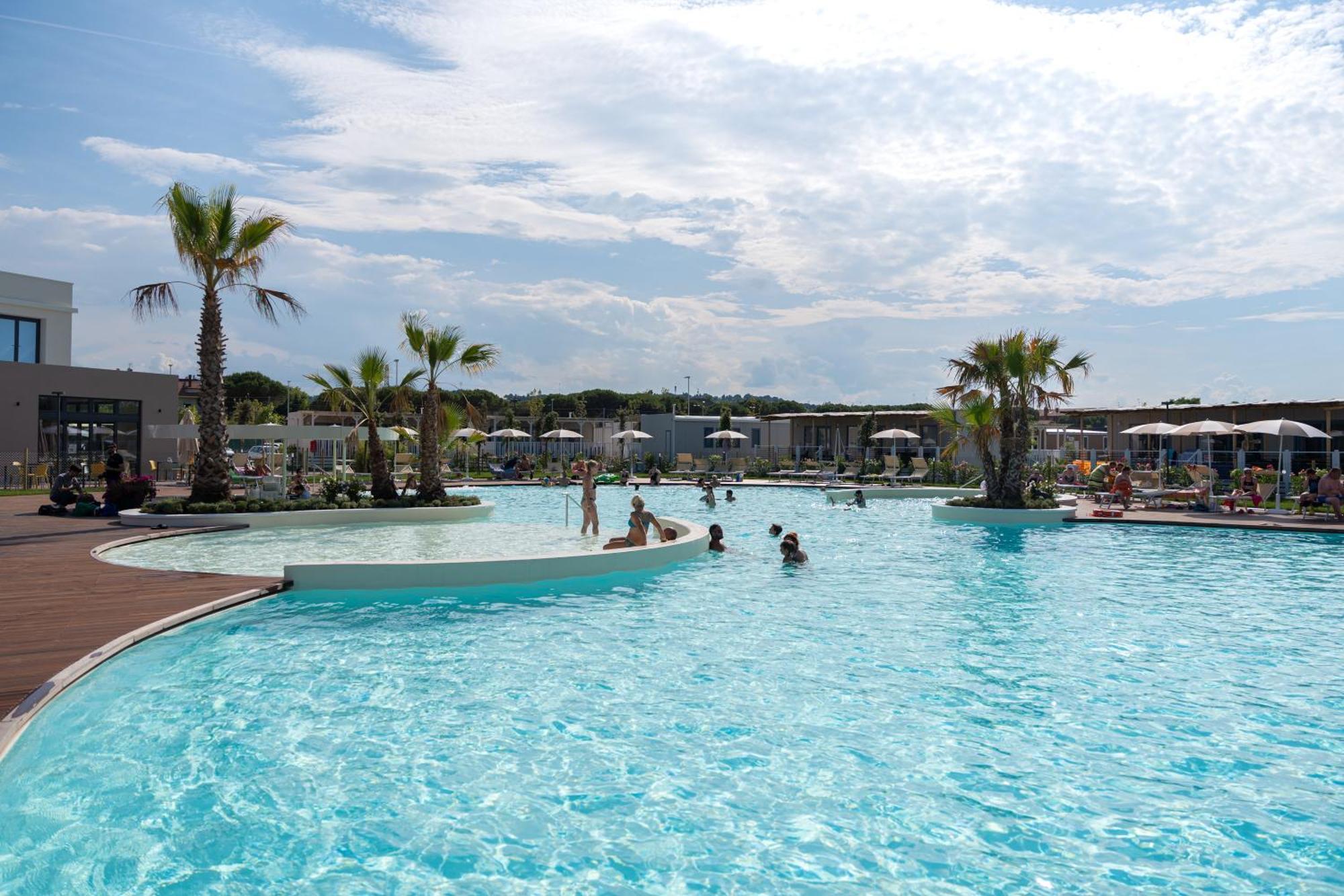Club Del Sole Romagna Family Resort Riccione Zewnętrze zdjęcie
