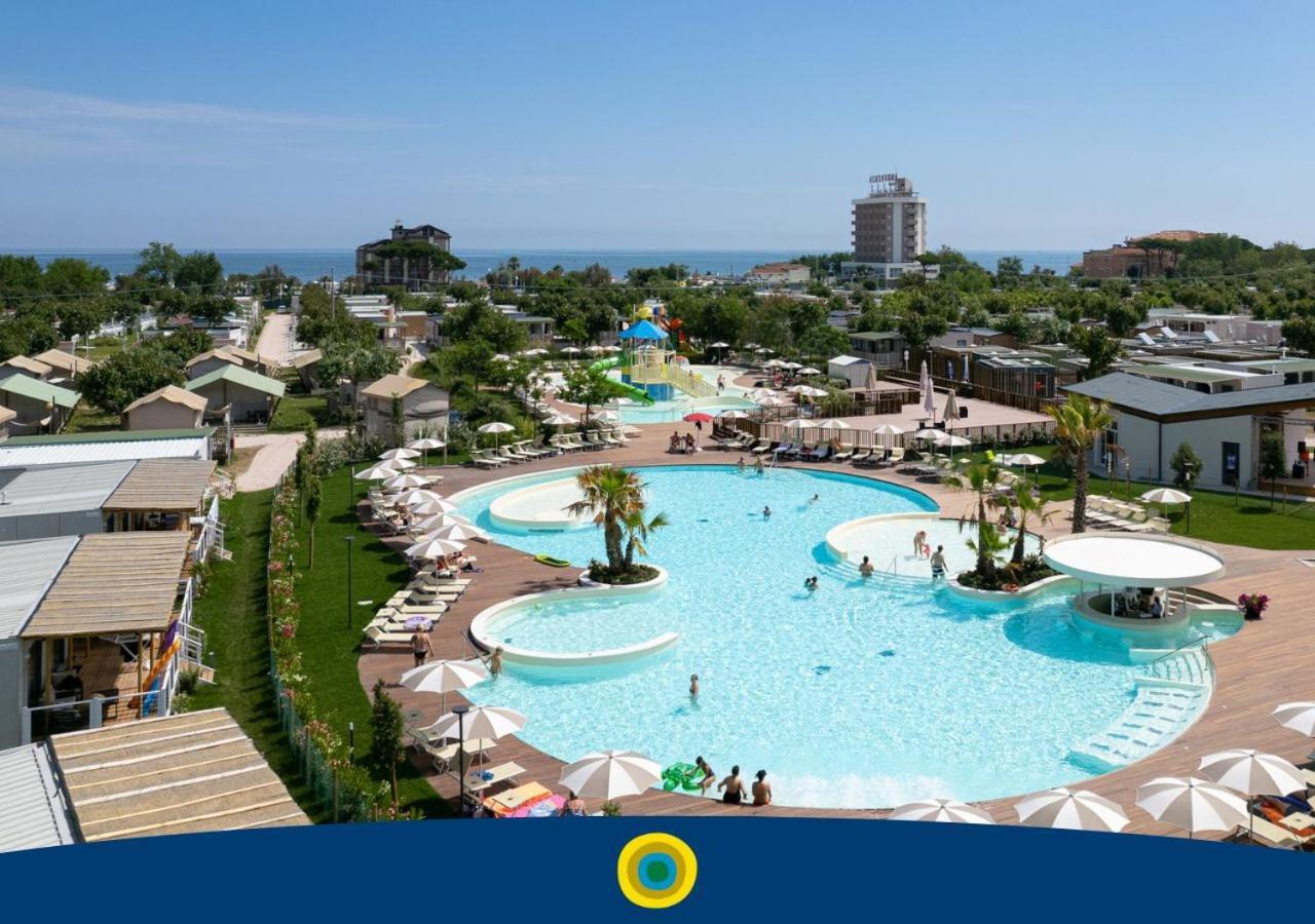 Club Del Sole Romagna Family Resort Riccione Zewnętrze zdjęcie